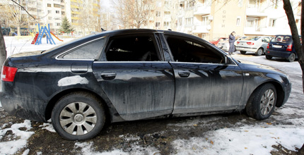 Опожариха още една кола в "Младост"