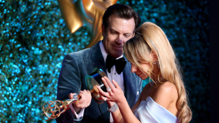 Наградите Еми 2021 предложиха някои изненади но имаше и съвсем