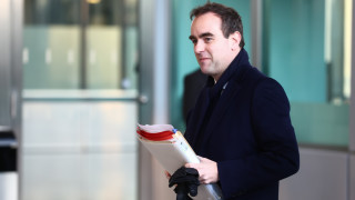 Франция ще започне доставки на бронирани машини AMX 10 известни като