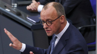 Германия ще харчи повече за отбрана но няма да се ангажира