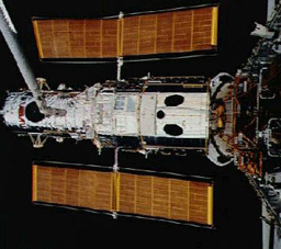 Atlantis лети за ремонт на Hubble