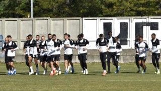 Съставът на Локомотив Пловдив продължава с подготовката си в турския