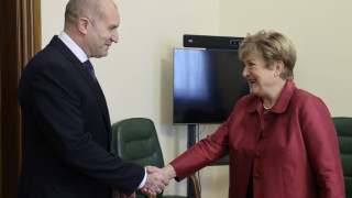 Правителството работи за качествена промяна в икономическия климат и за