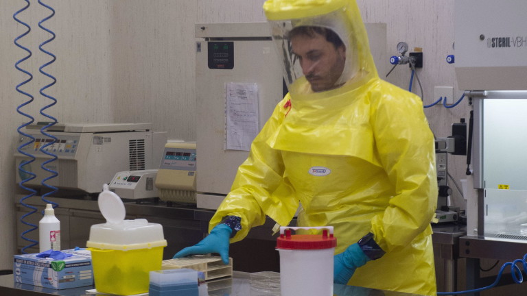СЗО предупреди за коронавируса: Светът трябва да се подготви за пандемия