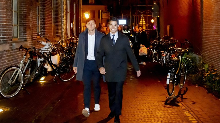 Либералите от Д66 изненадващо водят в холандските избори