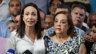 Корина Йорис остава основният кандидат за президент на опозиционната коалиция