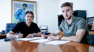 Най новото попълнение на Левски защитникът от Северна Македония Никола