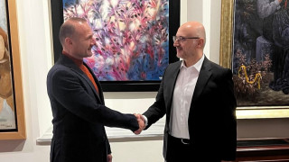 Министърът на енергетиката Росен Христов е провел среща в Истанбул