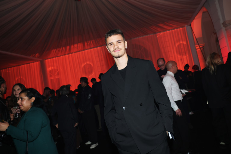 Ромео още веднъж е самичък