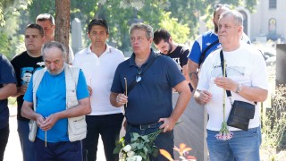 В Левски са обсъждани два варианта за заместник на изпълнителния