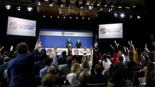 Президентът на САЩ Доналд Тръмп обяви че Вашингтон се опитва