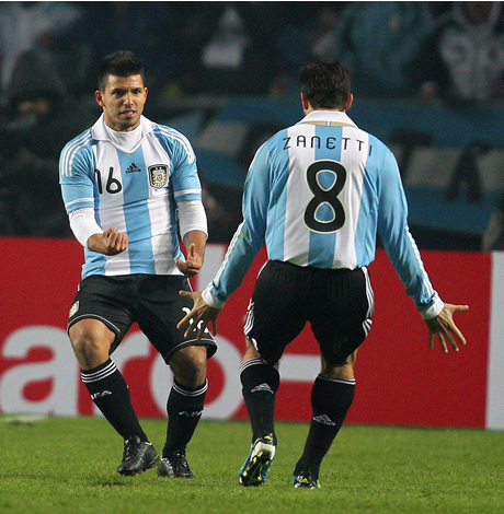 Агуеро пропуска мачовете на Аржентина