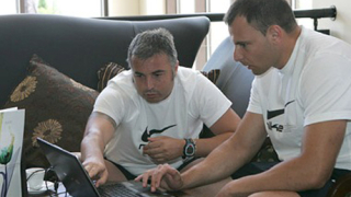 Ясен Петров ще тренира бивша звезда на Барса и Челси