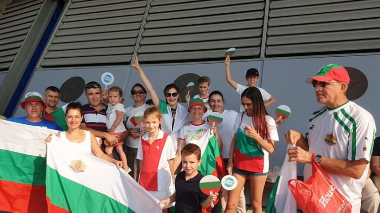 Солидна българска агитка за тенис националите ни срещу Великобритания