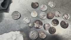 Откриха 71 антични монети при проверка на автомобил на ГКПП Малко Търново