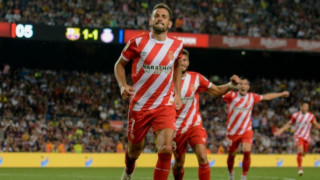 Барселона остана само с един централен нападател в лицето на