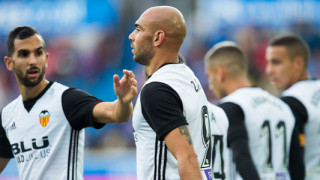 Валенсия продължи с отличното си представяне в Ла Лига с