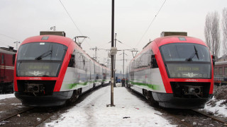 18 200 допълнителни места във влаковете за Коледа и Нова година