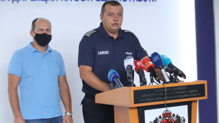 Полицията не пуснала буса на "Системата ни убива" от принципна позиция