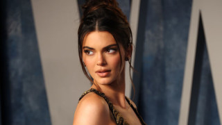 Личният живот на Кендъл Дженър явно напоследък не е никак