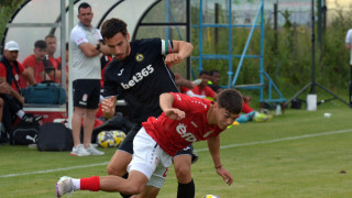 ФК ЦСКА 1948 удари Славия в Банско