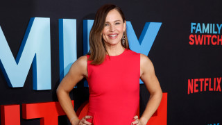 Днес 17 април рожден ден празнува американската актриса Дженифър Гарнър
Дженифър