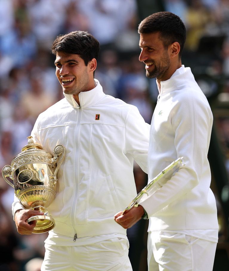 Карлос Алкарас и Новак Джокович след финала на Wimbledon 2024