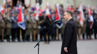 Полският президент поиска референдум през 2018 г. за промени в конституцията