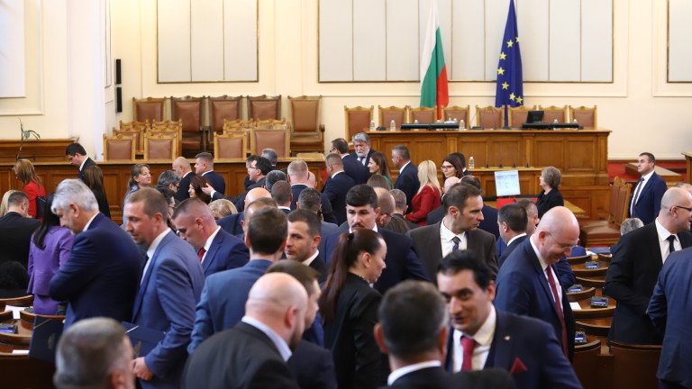Фалстарт и на втория ден на първото заседание на НС