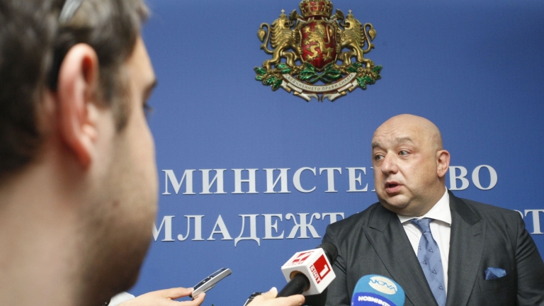 Министър Кралев разпореди проверка в бургаското спортно училище "Юрий Гагарин"