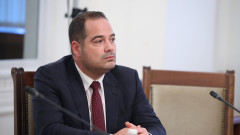 Калин Стоянов няма да хвърли оставка