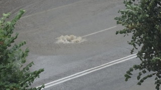 Силна буря се е разразила в Бургас този следобед Дъждът