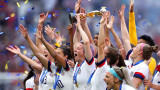  Меган Рапино, Световното състезание по футбол за дами, американският тим и равното възнаграждение 