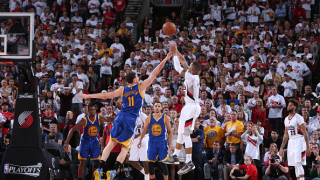 Крисчън МакКълъм вкара в края двата най важни коша с които