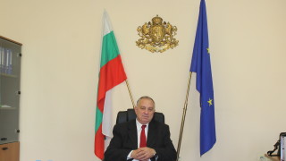 От седмица вече може да се каже че страната ни