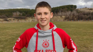 Цялата футболна школа на Етър стартира кампания в помощ на