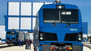 Четири нови електрически Smartron локомотива бяха доставени за Булмаркет Груп
