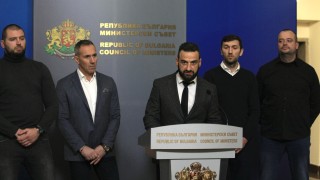 Представителят на НКП на Левски Степан Хиндлиян застана пред медиите