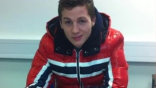 Преговорите между кандидат купувача на Левски Джоузеф Диксън и сините са