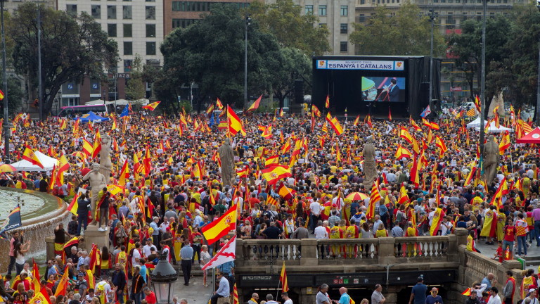 Още двама арестувани от испанските власти каталунски сепаратистки лидери започват
