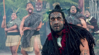 Хака е военен танц традиционен за маорите в Нова Зеландия
