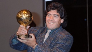 Аржентинската легенда Диего Армандо Марадона спечели Златната топка през 1986