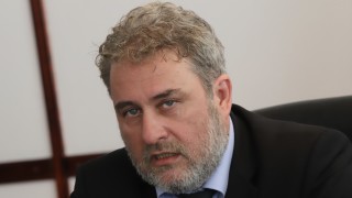 Банов и творците не се разбраха