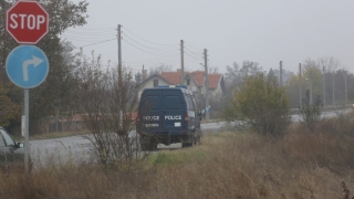  Бус на жандармерията катастрофира край Смядово