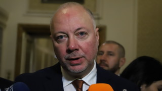 Росен Желязков падна със 129 гласа