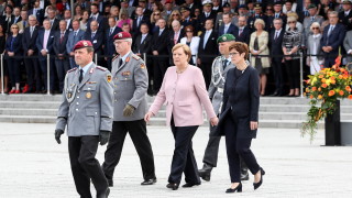В Германия отдадоха почит на съпротивата срещу Хитлер