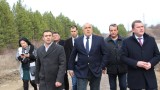 Пряка намеса в разделението на властите, отговори Борисов на Радев