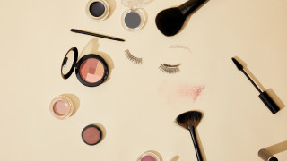 Перфектен грим само с 5 продукта