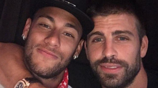 Защитникът на Барселона Жерар Пике говори за снимката си с