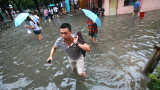  Най-малко 15 починали при проливни дъждове в Южен Китай 